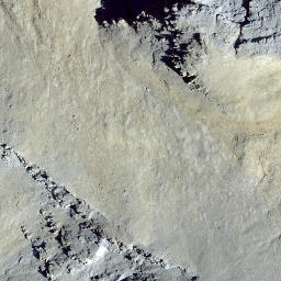 Satellite imagery of Piz Curvér, CH