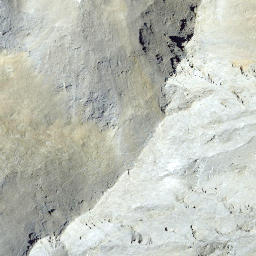 Satellite imagery of Piz Curvér, CH