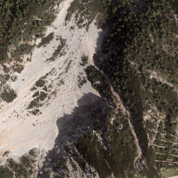 Satellite imagery of Dobratsch, AT
