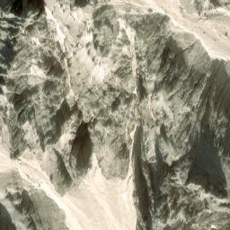 Satellite imagery of cairn, IT