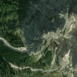 Satellite imagery of cairn, IT