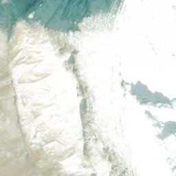 Satellite imagery of Tomülgrat, CH
