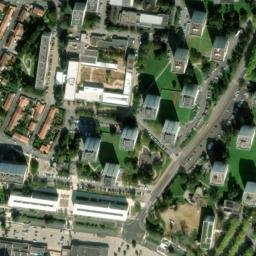 Satellite imagery of Abbaye Saint-Cyprien, FR