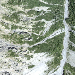 Satellite imagery of Mon'Ata, CH