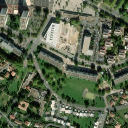 Satellite imagery of Abbaye Saint-Cyprien, FR