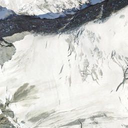 Satellite imagery of Kleines Lauteraarhorn, CH