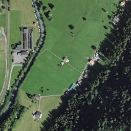 Satellite imagery of Manneberg, CH