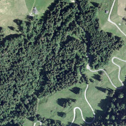 Satellite imagery of Le Paradis, CH