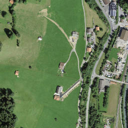 Satellite imagery of Manneberg, CH