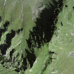 Satellite imagery of Chumigalm, CH