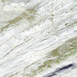 Satellite imagery of Torrone di Garzora, CH