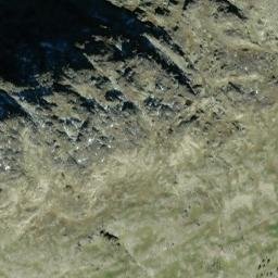 Satellite imagery of Dschimels, CH