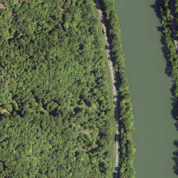 Satellite imagery of cairn, IT