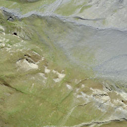 Satellite imagery of Cima del Muro, CH