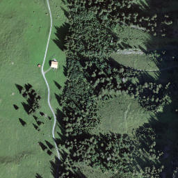 Satellite imagery of Giesigrat, CH