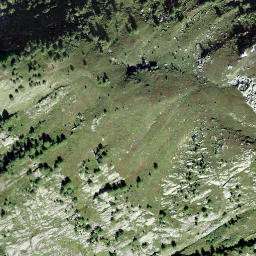 Satellite imagery of Uf de Bidmer, CH