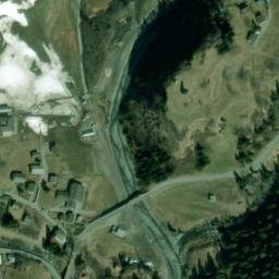 Satellite imagery of Motra di Pinadàigra, CH