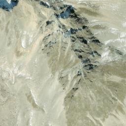 Satellite imagery of La Piramida, CH