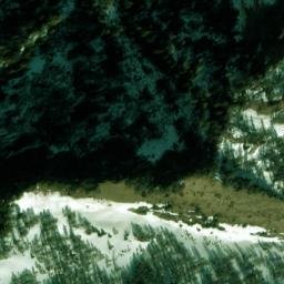 Satellite imagery of Ör Tamina, CH