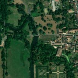 Satellite imagery of Château de Cormatin, FR