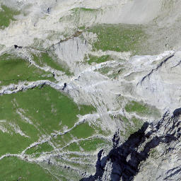 Satellite imagery of Ufem Schwarzen Grat, CH