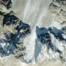 Satellite imagery of Bottas dal Fourun, CH