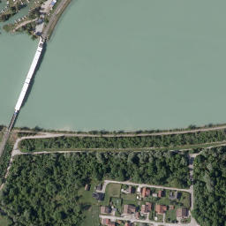 Satellite imagery of Schloss Hollenburg, AT