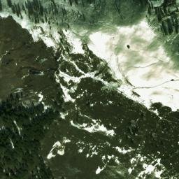 Satellite imagery of Pian Alto, CH