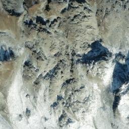 Satellite imagery of Chatscha Bella, CH