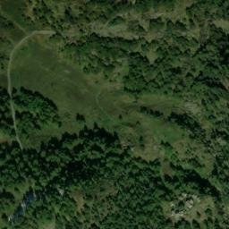 Satellite imagery of Föisc, CH