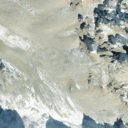 Satellite imagery of Piz Saluver, CH