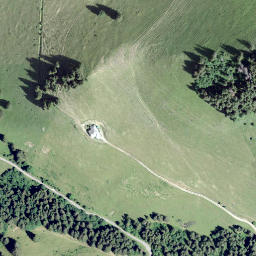 Satellite imagery of La Cuâ, CH