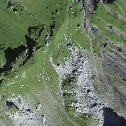 Satellite imagery of Chlyne Bundstock, CH