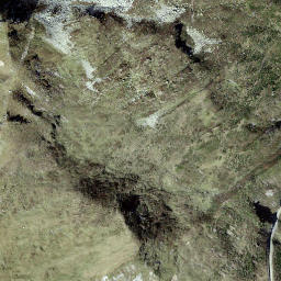 Satellite imagery of Motto di Vinei, CH