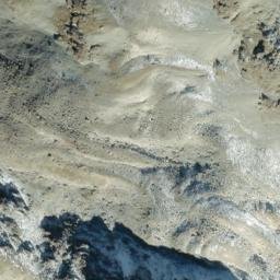 Satellite imagery of Piz Glüna, CH