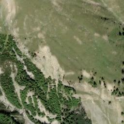 Satellite imagery of Munt da la Bês-cha, CH
