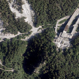 Satellite imagery of cairn, IT