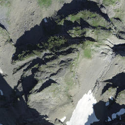 Satellite imagery of Zahmi Frau, CH