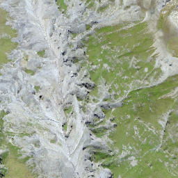 Satellite imagery of Mal, Pass, CH