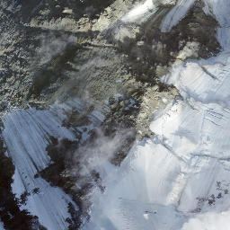 Satellite imagery of Äbeni Flue, CH