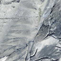 Satellite imagery of Zahmi Frau, CH