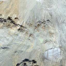 Satellite imagery of Corn Margun, CH