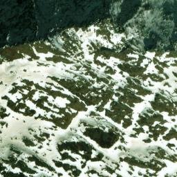 Satellite imagery of Bareta, CH