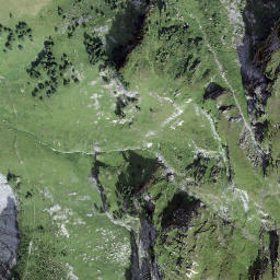 Satellite imagery of Cucalner, CH