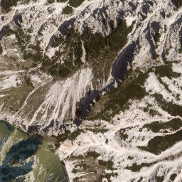 Satellite imagery of Vis Kurjek, AT