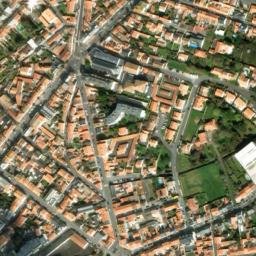 Satellite imagery of Ancienne abbaye Sainte-Croix, FR