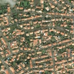 Satellite imagery of Pointe de l'Aiguille, FR