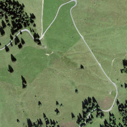 Satellite imagery of Saanerslochflue, CH