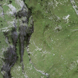 Satellite imagery of Cucalner, CH