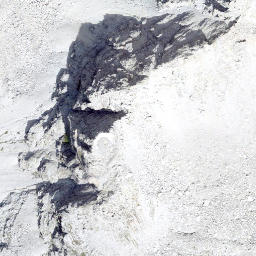 Satellite imagery of Corn Alv, CH